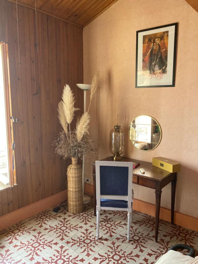 فيلا Entre Vigne Et Camargue Générac المظهر الخارجي الصورة